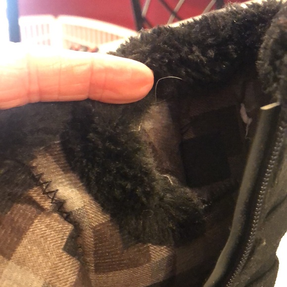 Shoe-show size 6M Toddler Girl Black Side Zip Boots. - Picture 3 of 4